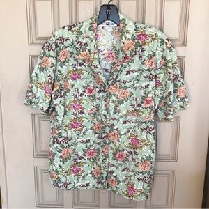 White Stag Blouse Sz10 Sage Green Floral Short Sleeve Detail Button Down Pretty